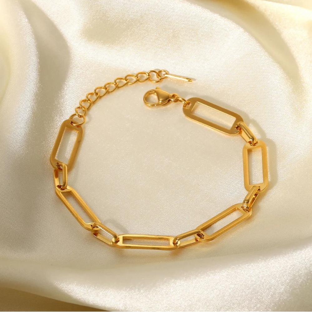 Angeline Bracelet 💛